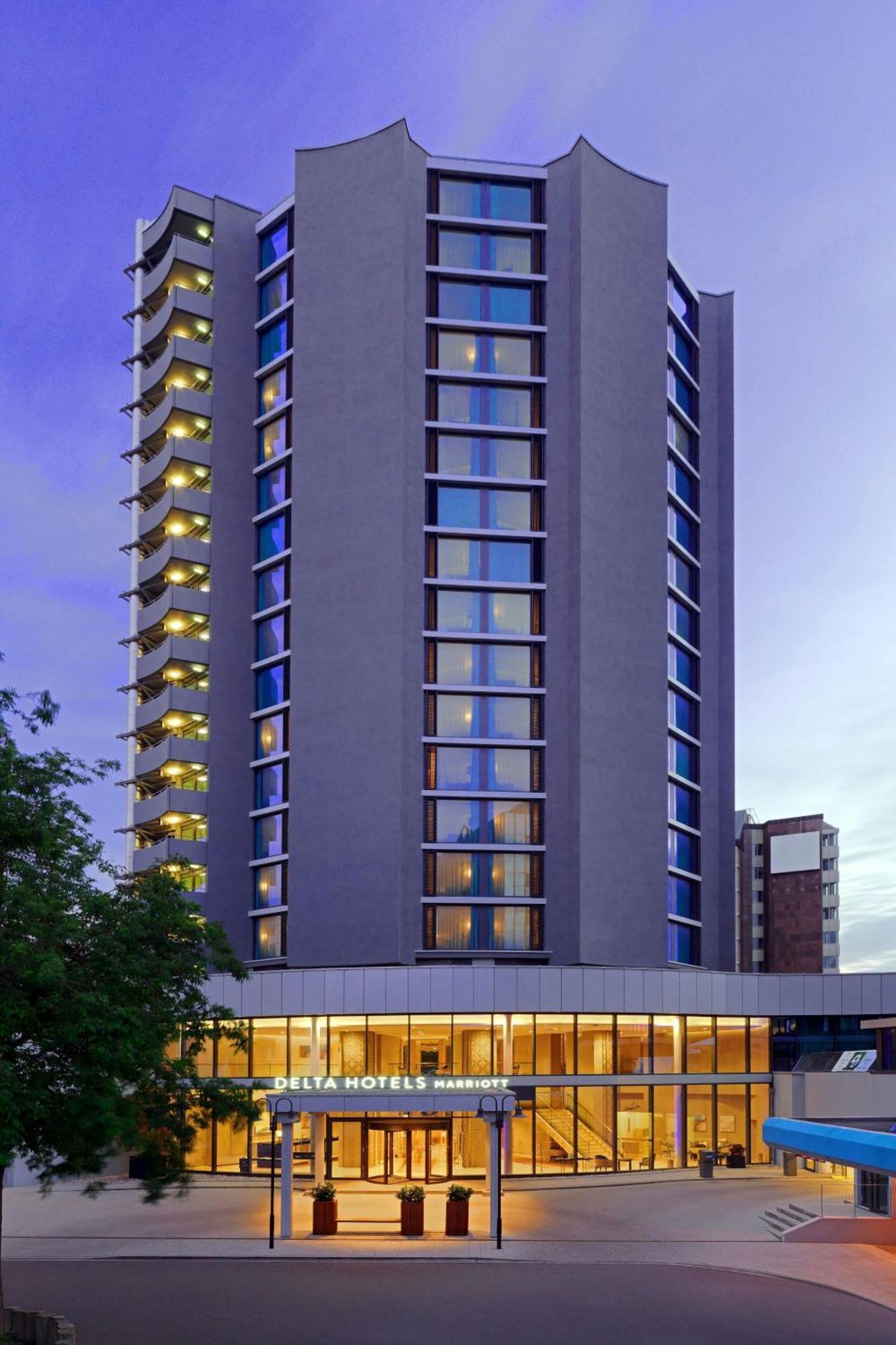 Delta Hotels By Marriott Frankfurt Offenbach Exterior foto